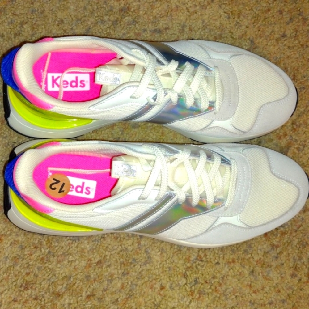 Keds Women’s Tiasa Iridescent Snow White Sneakers Size 12